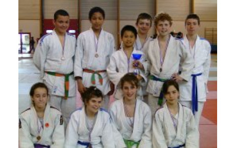 Quatre équipes sur les podiums départementaux