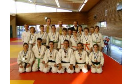 L'équipe Jujitsu championne de Bretagne