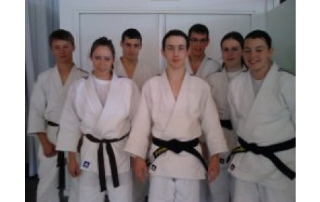 Trois qualifiés en seniors 2ème division