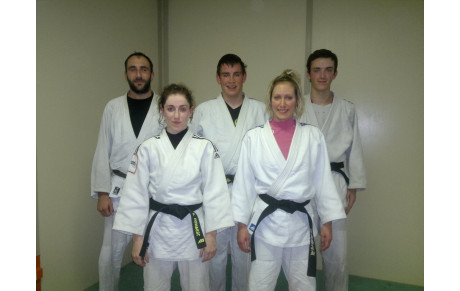 Cinq seniors en 1/2 finale 1ère et 2ème divisions