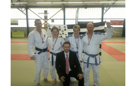 Alexandra, vice-championne de France Jujitsu