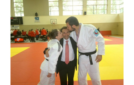 Alexandra en Or à Paris