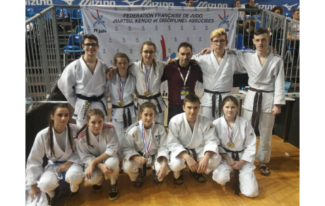 Huit Podiums au Championnat de France Jujitsu !